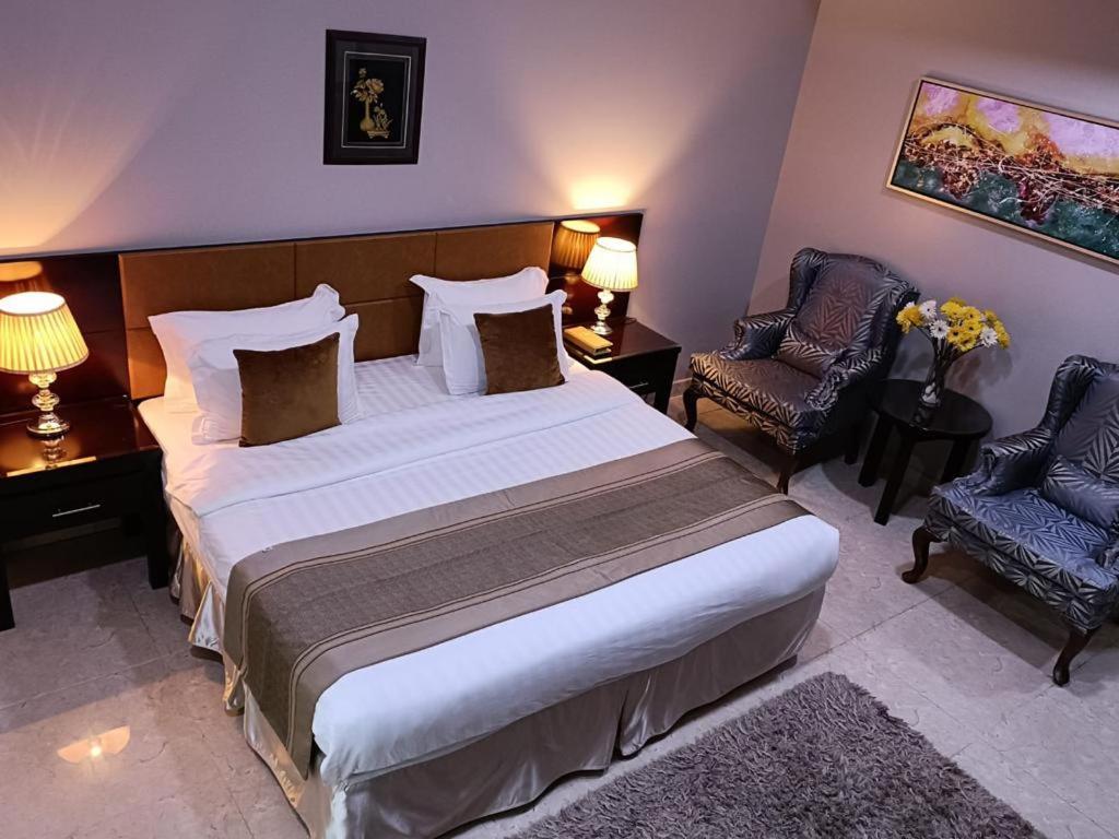One To One Aparthotel Al-Khobar Eksteriør bilde
