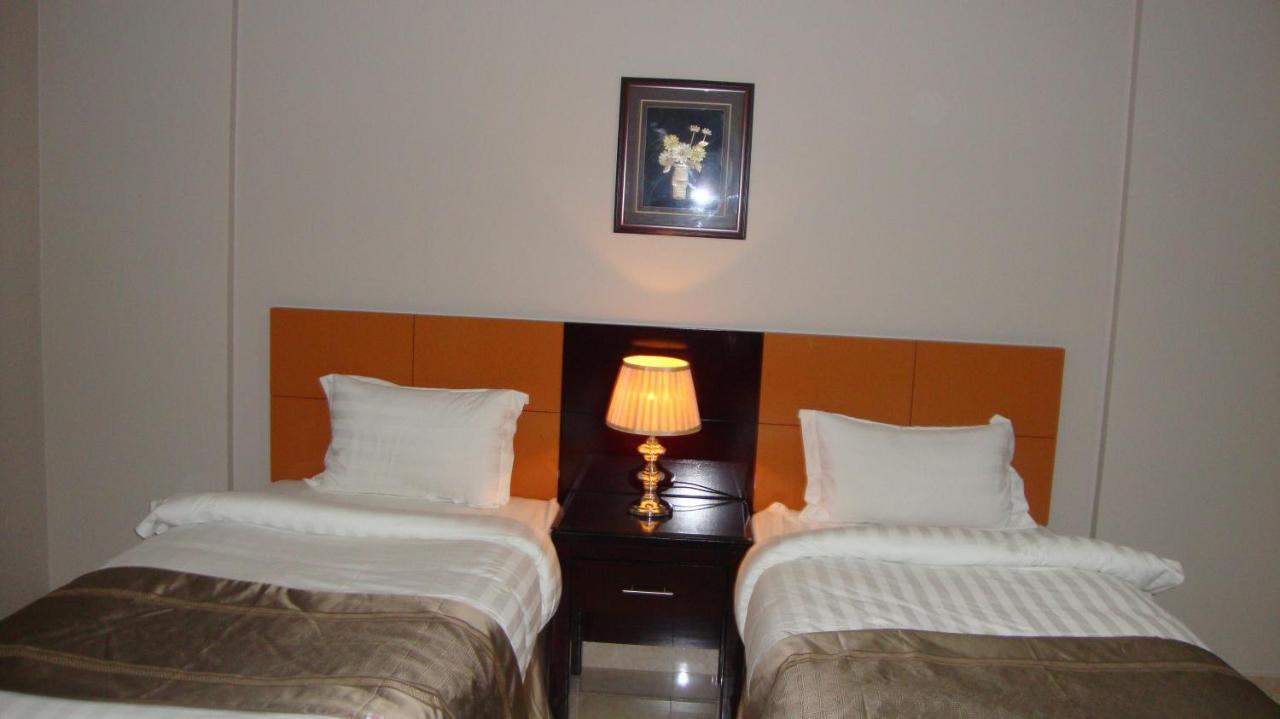 One To One Aparthotel Al-Khobar Eksteriør bilde