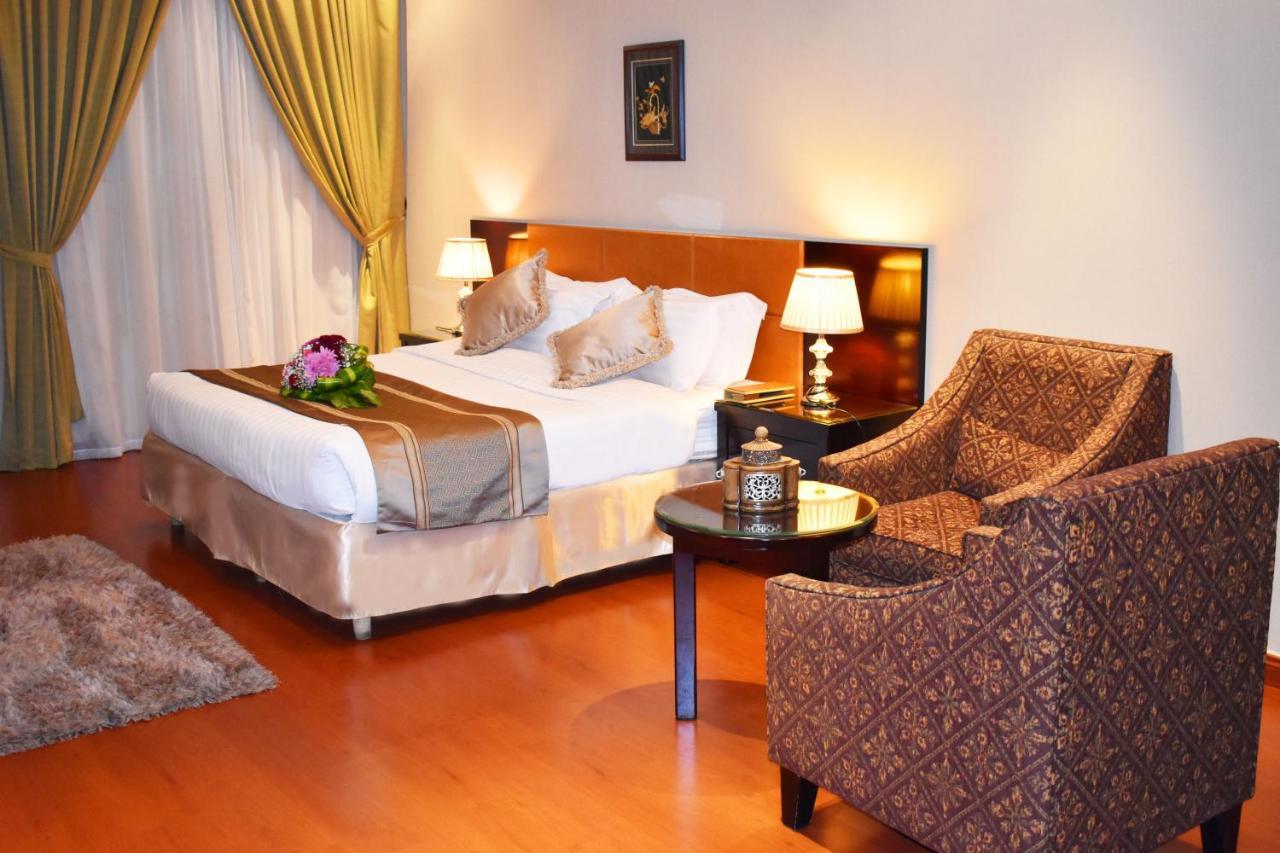 One To One Aparthotel Al-Khobar Eksteriør bilde